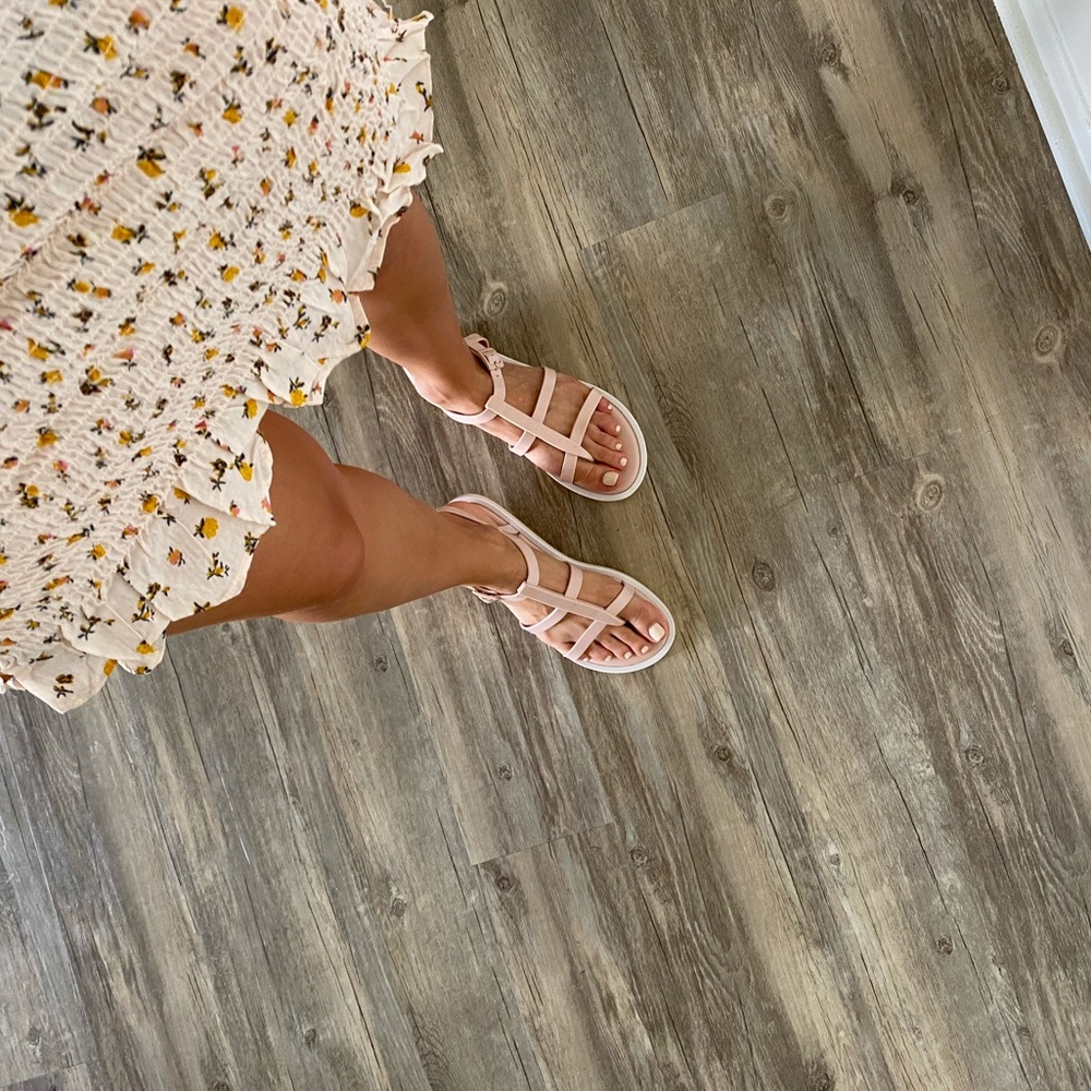 Melissa + Salinas pink jelly sandals